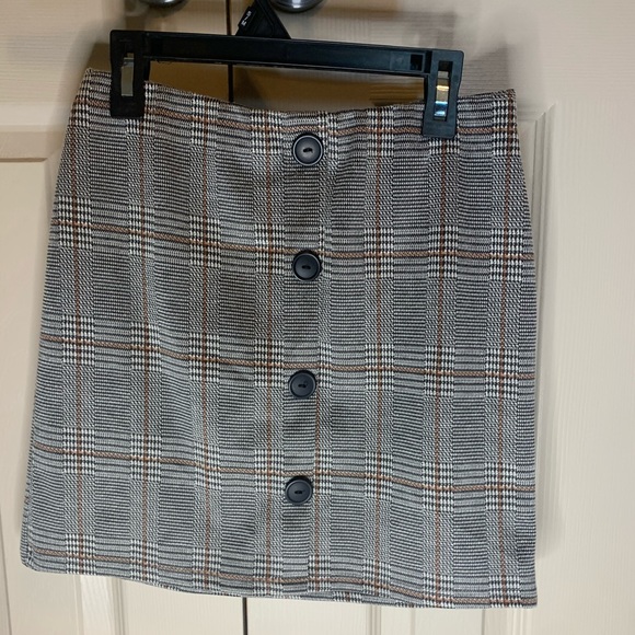 Dresses & Skirts - Plaid mini skirt from Love Culture